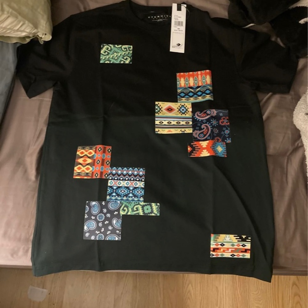 DTLR Eternity Tee Shirt (Medium) Men’s.